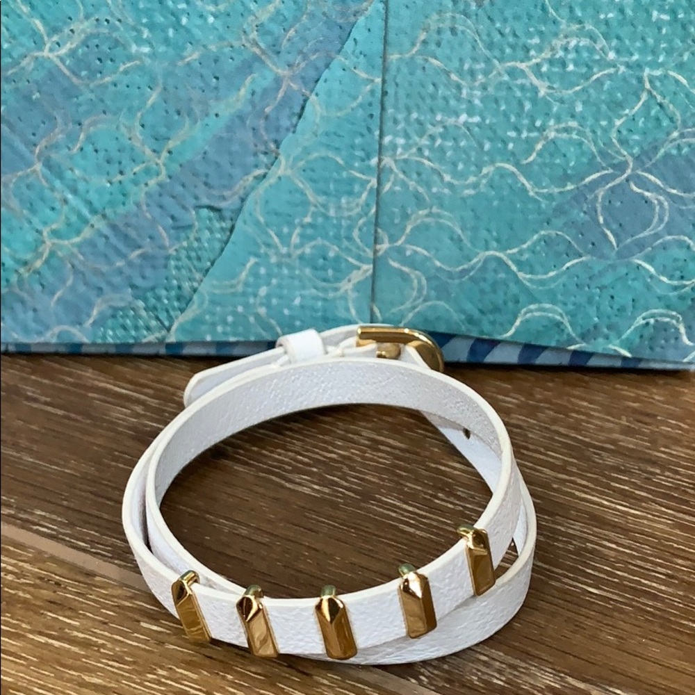 Stella & Dot remy bracelet 🤍